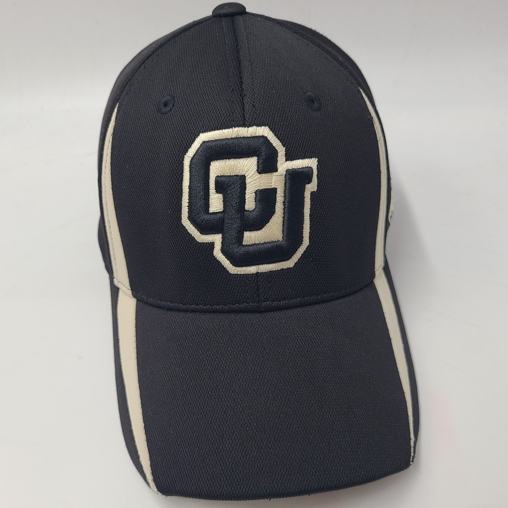 Colorado Buffaloes Hat Fitted (Seems L-XL) Top of the World Black Gold NCAA Men